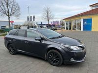 gebraucht Toyota Avensis 2.0 D-4D KAMERA+TEMPOMAT+SHZ+LEDER