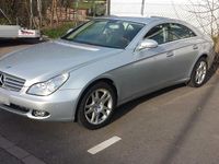 Gebraucht Mercedes CLS500 306 PS (225 kW) 2005 Silber Coupé