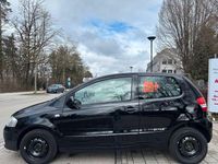 Gebraucht VW Fox Style 54 PS (39 kW) 2010 Schwarz Kleinwagen