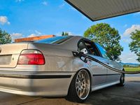 Gebraucht BMW 528 Shadowline 193 PS (141 kW) 1998 Silber Limousine