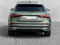 Gebraucht Audi A3 Ambiente 116 PS (85 kW) 2025 Grün Limousine