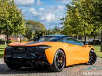 Gebraucht McLaren Artura 681 PS (500 kW) 2023 Orange Coupé