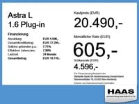 Używany Opel Astra Elegance 181 KM (133 kW) 2022 Biały Sedan/Limuzyna
