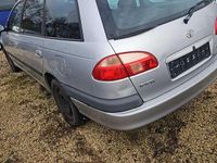 Gebraucht Toyota Avensis Sol 150 PS (110 kW) 2002 Grau Kombi