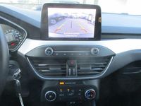 Gebraucht Ford Focus 120 PS (88 kW) 2021 Grau Limousine