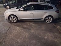 Gebraucht Renault Mégane III Dynamique 110 PS (80 kW) 2011 Grau Limousine