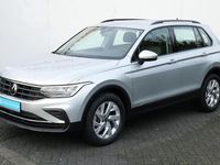 Gebraucht VW Tiguan Life 150 PS (110 kW) 2020 Reflexsilber metallic SUV