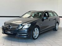 Gebraucht Mercedes E220 Avantgarde 170 PS (125 kW) 2012 Grau Limousine