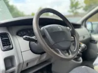 Gebraucht Renault Trafic 101 PS (74 kW) 2004 Weiß Van / Kleinbus