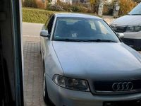 Gebraucht Audi A4 125 PS (91 kW) 2000 Limousine