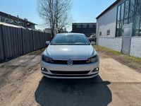 Gebraucht VW Polo 65 PS (47 kW) 2017 Weiß Kleinwagen