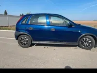 Używany Opel Corsa 75 KM (55 kW) 2003 Niebieski Hatchback