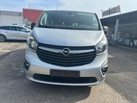 Gebraucht Opel Vivaro 145 PS (106 kW) 2017 Grau Van / Kleinbus