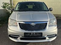 Gebraucht Lancia Voyager Silver 163 PS (119 kW) 2013 Silber Van / Kleinbus