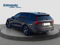 Gebraucht Volvo V60 Plus 197 PS (144 kW) 2023 Platinum grey (grau) Kombi