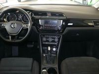 Gebraucht VW Touran 150 PS (110 kW) 2015 Braun Van / Kleinbus