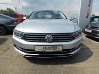 Gebraucht VW Passat Comfortline 150 PS (110 kW) 2018 Silber metallic Kombi