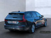 Gebraucht Volvo V60 145 PS (106 kW) 2025 Kombi