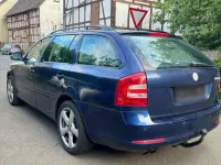 Gebraucht Skoda Octavia Elegance 160 PS (117 kW) 2009 Blau Kombi