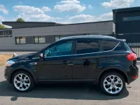 Gebraucht Ford Kuga Titanium 136 PS (100 kW) 2010 Schwarz SUV