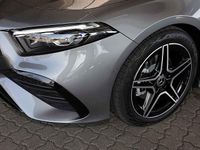 Gebraucht Mercedes A200 AMG 163 PS (119 kW) 2025 Metalliclack mountaingrau Limousine
