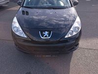 Gebraucht Peugeot 206 73 PS (53 kW) 2011 Schwarz Limousine