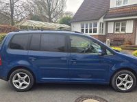 Gebraucht VW Touran 140 PS (102 kW) 2006 Blau Van / Kleinbus