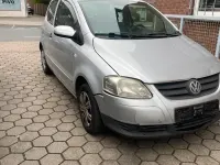 Gebraucht VW Fox 54 PS (39 kW) 2009 Silber Kleinwagen