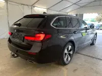 Gebraucht BMW 520 190 PS (139 kW) 2023 Black sapphire metallic Kombi