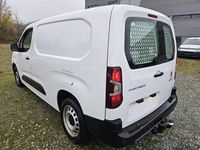 Gebraucht Peugeot Partner Premium 102 PS (75 kW) 2020 Weiss Van / Kleinbus