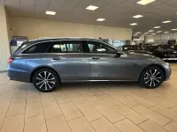 Gebraucht Mercedes E300 306 PS (225 kW) 2021 Silber Kombi