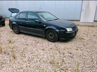 Gebraucht VW Bora 115 PS (84 kW) 2000 Schwarz Limousine