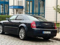 Gebraucht Chrysler 300C 218 PS (160 kW) 2010 Blau Limousine