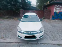 Gebraucht Opel Astra 100 PS (73 kW) 2010 Weiß Kombi