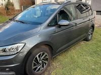 Gebraucht VW Touran Join 150 PS (110 kW) 2018 Grau Van / Kleinbus