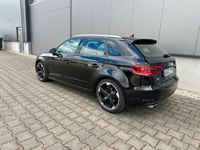 gebraucht Audi A3 Sportback S Line 2.0 TDI