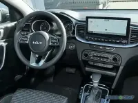 Gebraucht Kia Ceed 140 PS (102 kW) 2025 Zilinaschwarz Kleinwagen