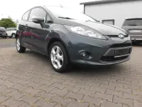 Gebraucht Ford Fiesta Titanium 82 PS (60 kW) 2011 Grau Limousine