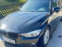 Gebraucht BMW 320 Luxury Line 184 PS (135 kW) 2012 Schwarz Kombi