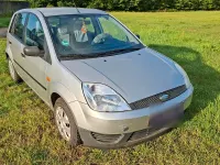 Gebraucht Ford Fiesta 70 PS (51 kW) 2003 Silber Kleinwagen
