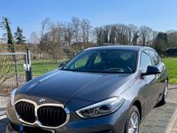 gebraucht BMW 118 i Sport Line mit Head-Up Display