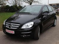 Gebraucht Mercedes B160 95 PS (69 kW) 2010 Kosmosschwarz  metalliclack Van / Kleinbus