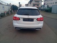 Gebraucht Mercedes C250 204 PS (150 kW) 2014 Weiß Kombi