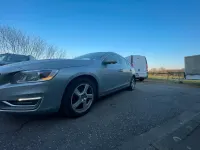 Gebraucht Volvo V60 181 PS (133 kW) 2014 Silber Kombi