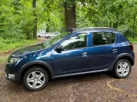 Gebraucht Dacia Sandero Stepway 90 PS (66 kW) 2016 Blau Limousine