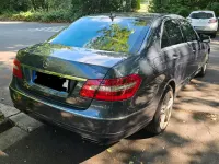 Gebraucht Mercedes E220 Avantgarde 170 PS (125 kW) 2012 Grau Limousine
