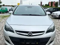 Gebraucht Opel Astra 116 PS (85 kW) 2013 Silber Limousine
