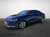 Gebraucht Audi A3 Advanced 150 PS (110 kW) 2025 Blau (navarrablau metallic) Limousine