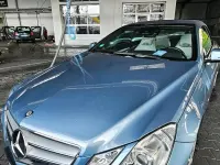 Gebraucht Mercedes E220 170 PS (125 kW) 2010 Blau Cabrio