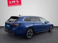 Gebraucht VW Passat Elegance 177 PS (130 kW) 2025 Reef blue metallic Kombi